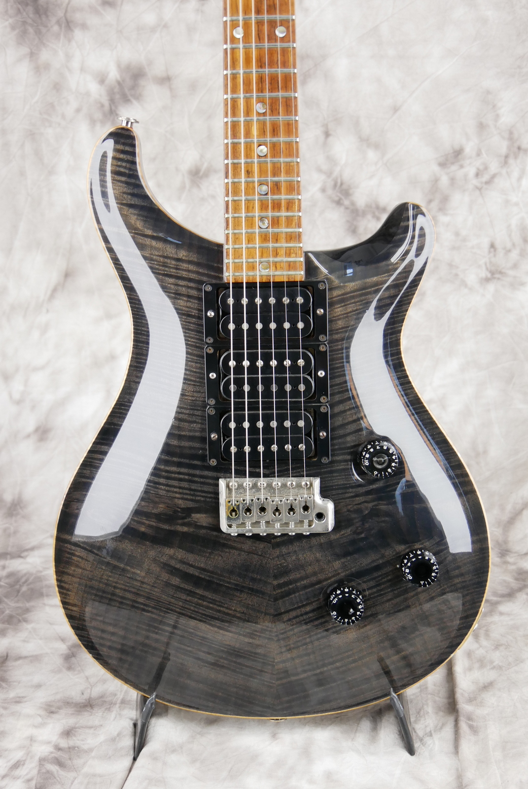 PRS_Custom_24_USA grey_black_1990-003.JPG